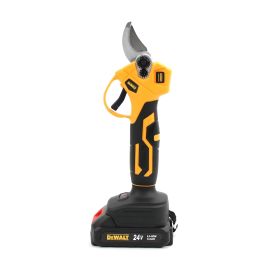 Портативный садовый аккумуляторный секатор для обрезки веток DeWalt DCMPP540P1 Аккумуляторный секатор (24V, 5AH) с 2 аккумуляторами